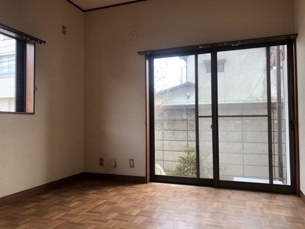 月丘町戸建の物件内観写真